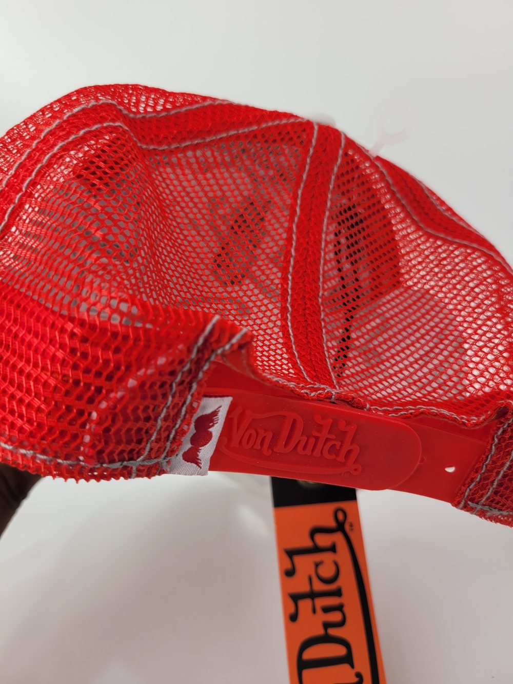 👉✨️ Von Dutch White and Red Trucker Hat - Picture 4 of 5
